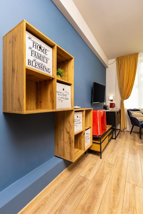 Kapana Guest House On Central Pedestrian Street With Parking Included Пловдив Екстериор снимка