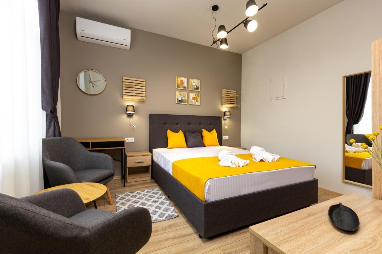 Kapana Guest House On Central Pedestrian Street With Parking Included Пловдив Екстериор снимка