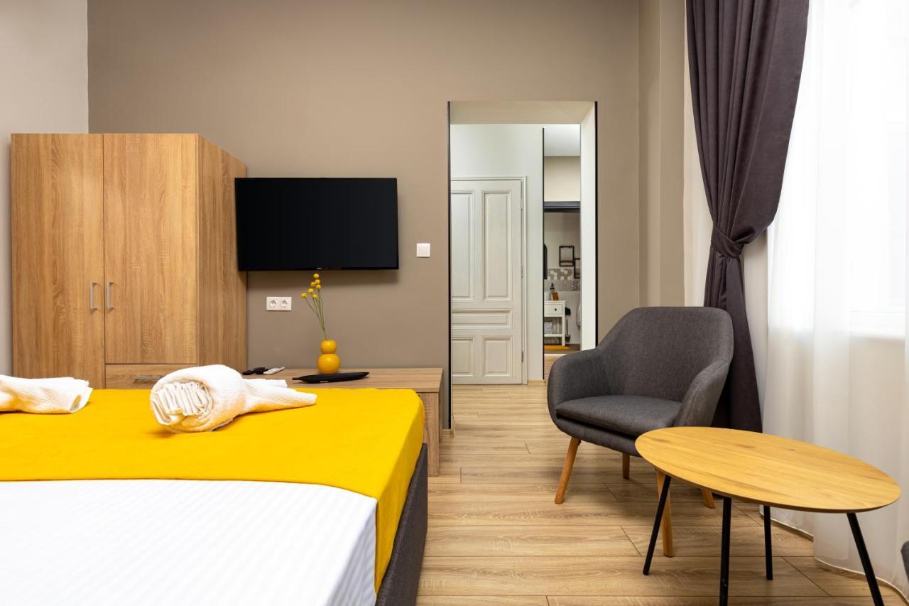Kapana Guest House On Central Pedestrian Street With Parking Included Пловдив Екстериор снимка