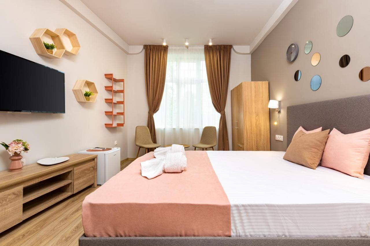 Kapana Guest House On Central Pedestrian Street With Parking Included Пловдив Екстериор снимка