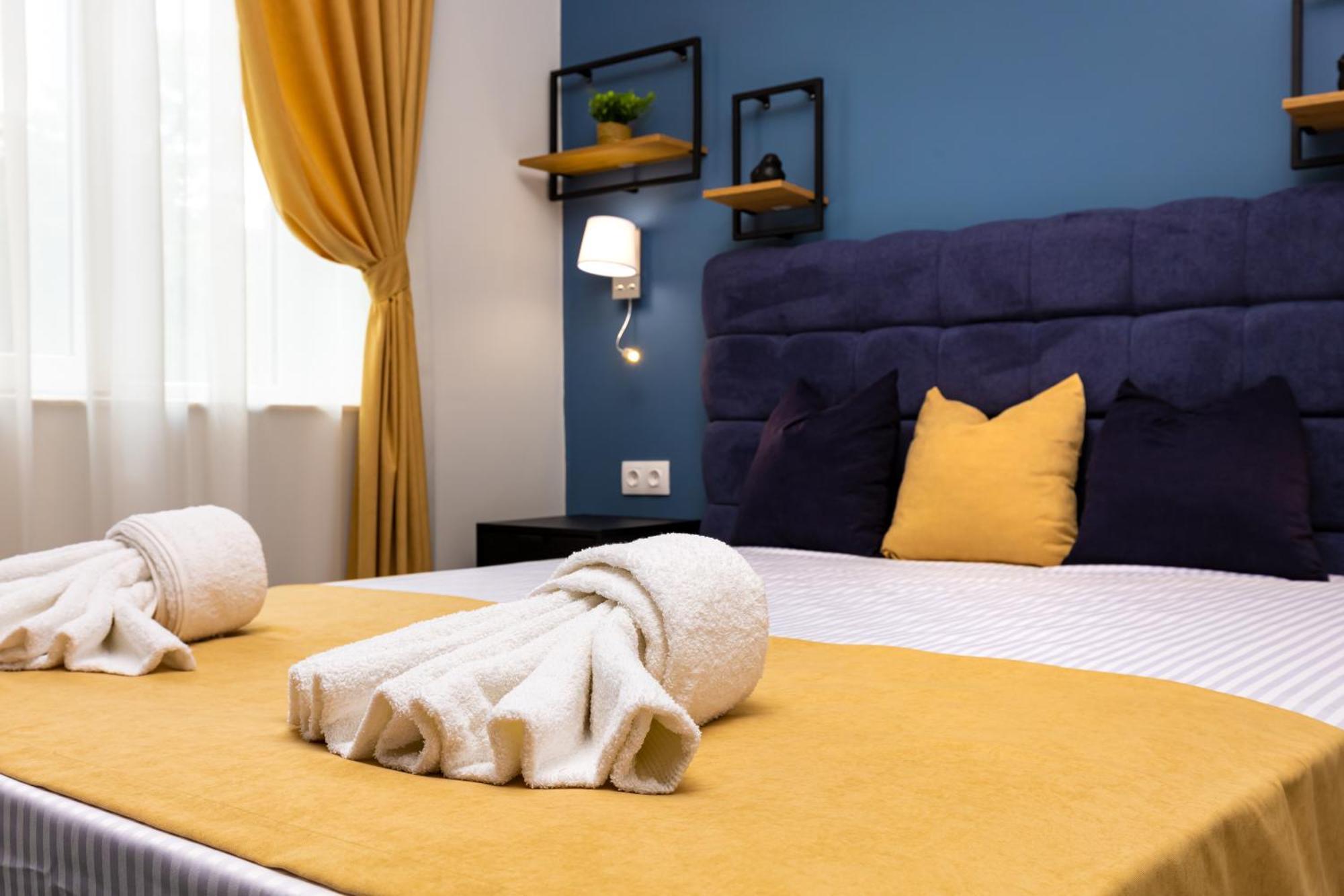 Kapana Guest House On Central Pedestrian Street With Parking Included Пловдив Стая снимка